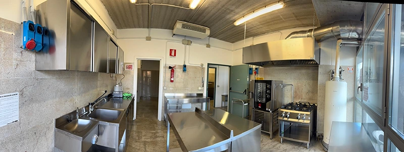 Ristrutturazione cucina scuola materna