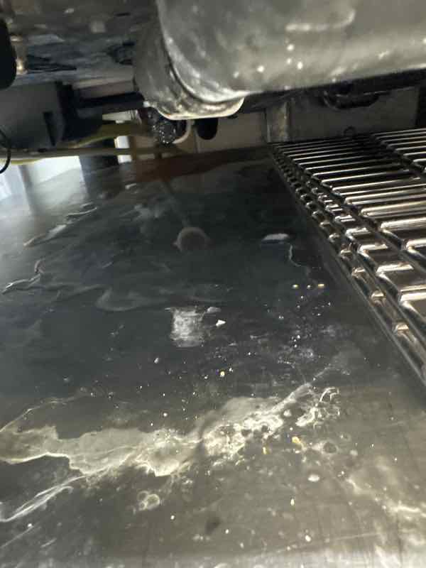 ispezione-attrezzature-cucina-professionale