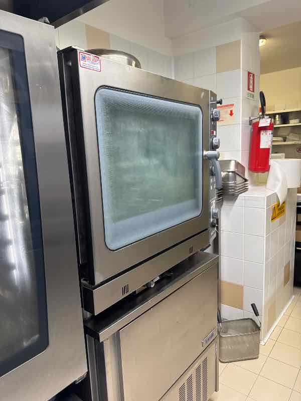 valutazione-attrezzature-cucina-industriale